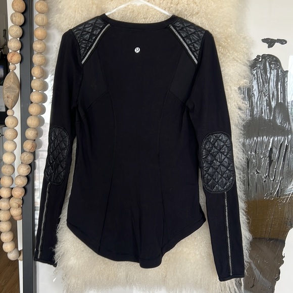 Lululemon Long Sleeve T-Shirt with Thumbholes, Size 6. Rare Find! - Picture 2 of 11